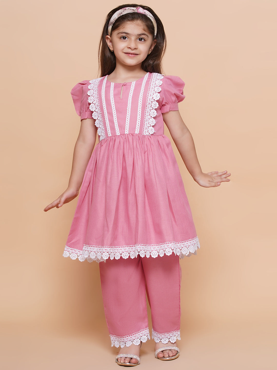 UC Cotton Woven Half puffed Sleeves Solid Lace Embellished Kurta & Plazzoo Set