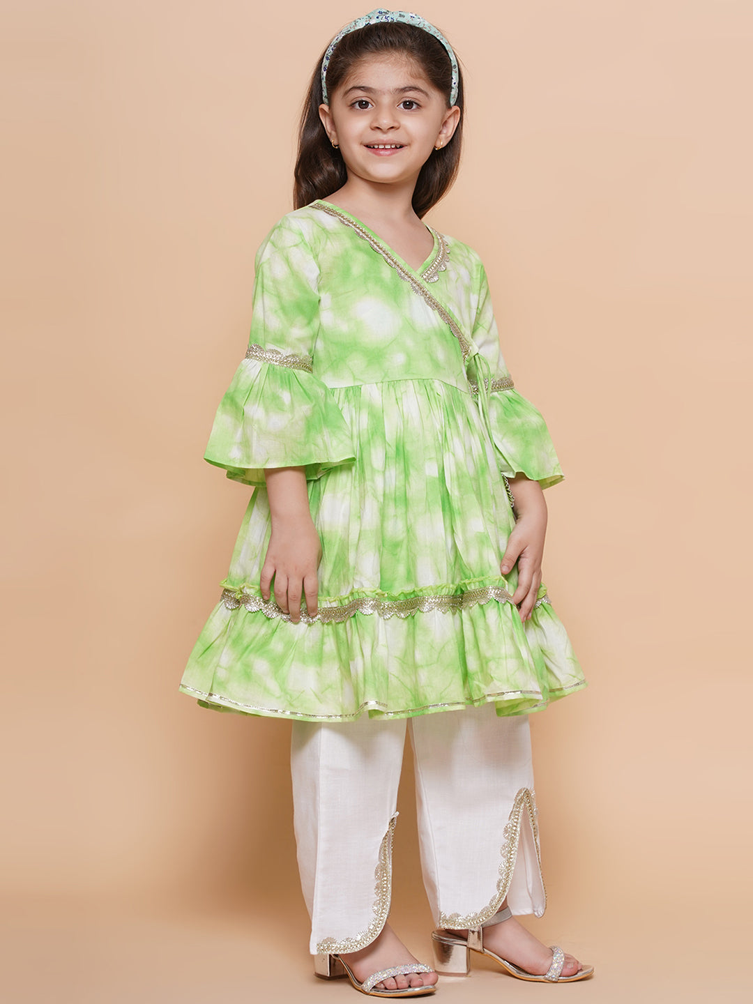 UC Cotton Woven Three Fourth Sleeves Lace Embellished Kurta & Plazzoo Set