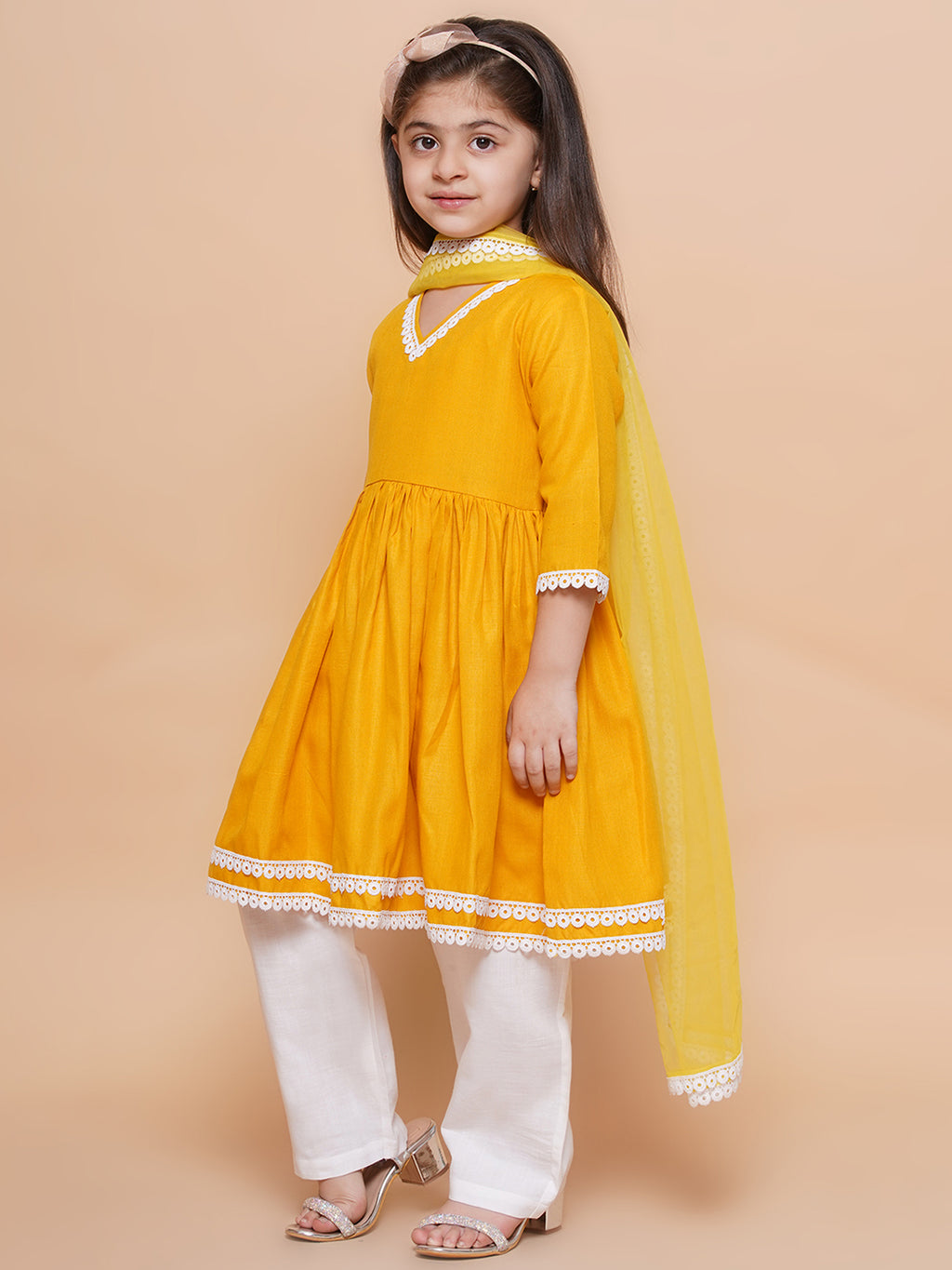 UC Cotton Woven Three Fourth Sleeves Lace Embellished Kurta & Plazzoo with Dupatta Set