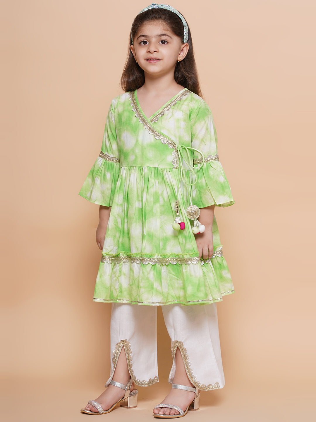 UC Cotton Woven Three Fourth Sleeves Lace Embellished Kurta & Plazzoo Set