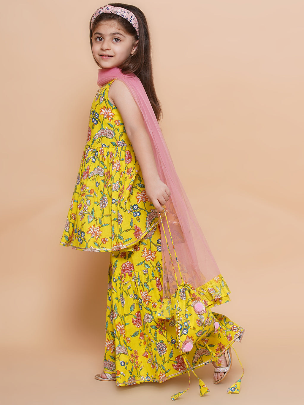 UC Cotton Woven Sleeveless Floral printed Lace Embellished Kurta & Garara with Dupatta and Purse Set