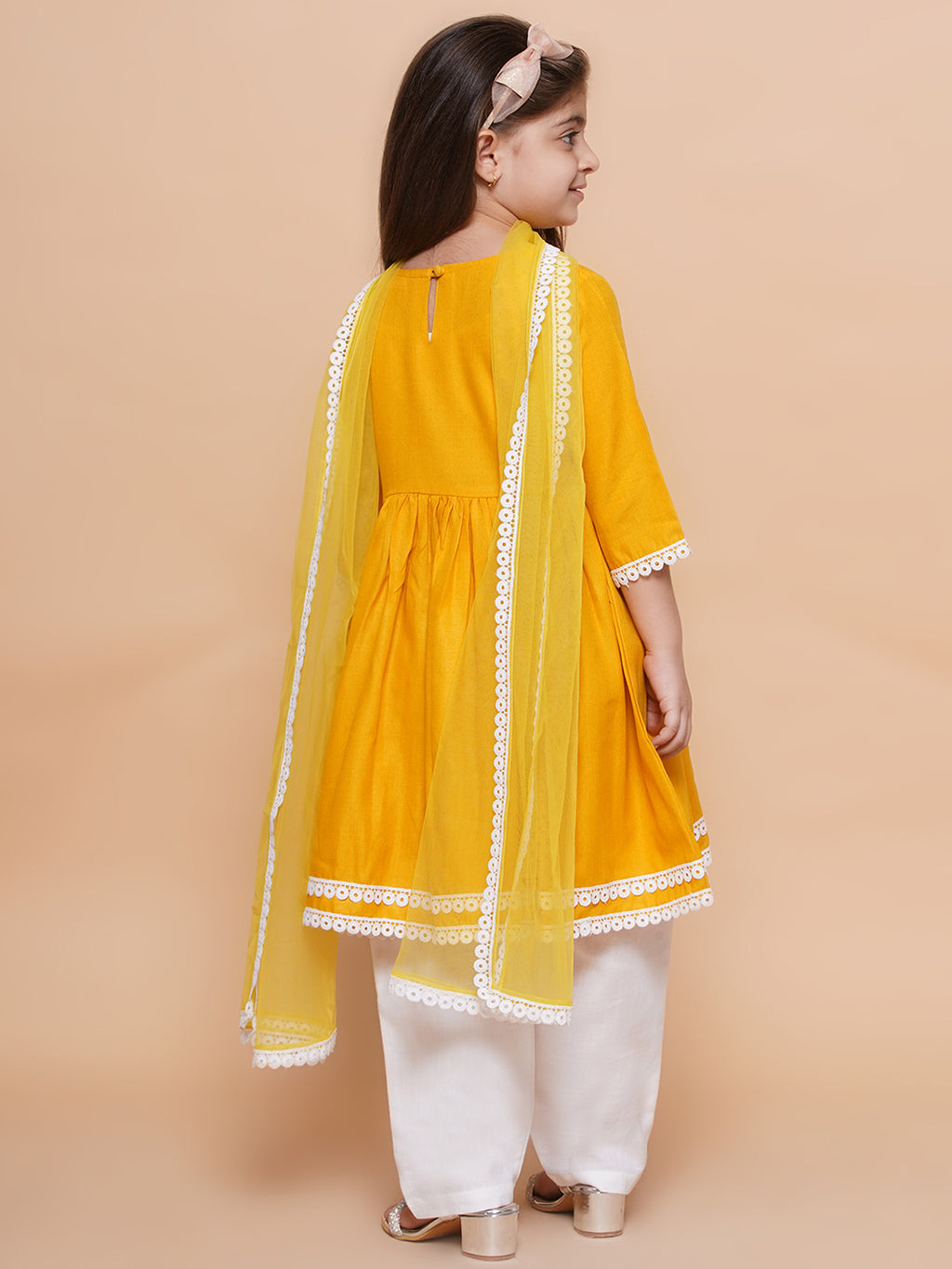 UC Cotton Woven Three Fourth Sleeves Lace Embellished Kurta & Plazzoo with Dupatta Set