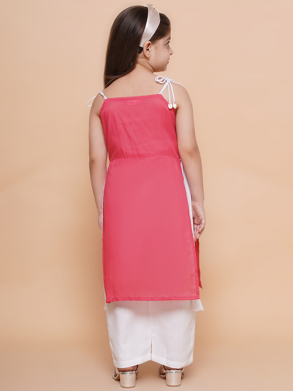 UC Cotton Woven Sleeveless Embroidered Kurta & Plazzoo