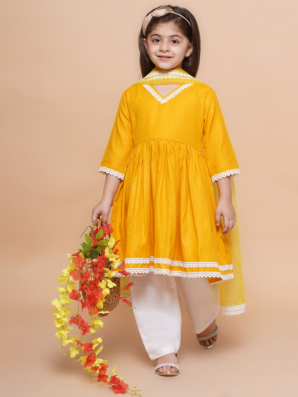 UC Cotton Woven Three Fourth Sleeves Lace Embellished Kurta & Plazzoo with Dupatta Set